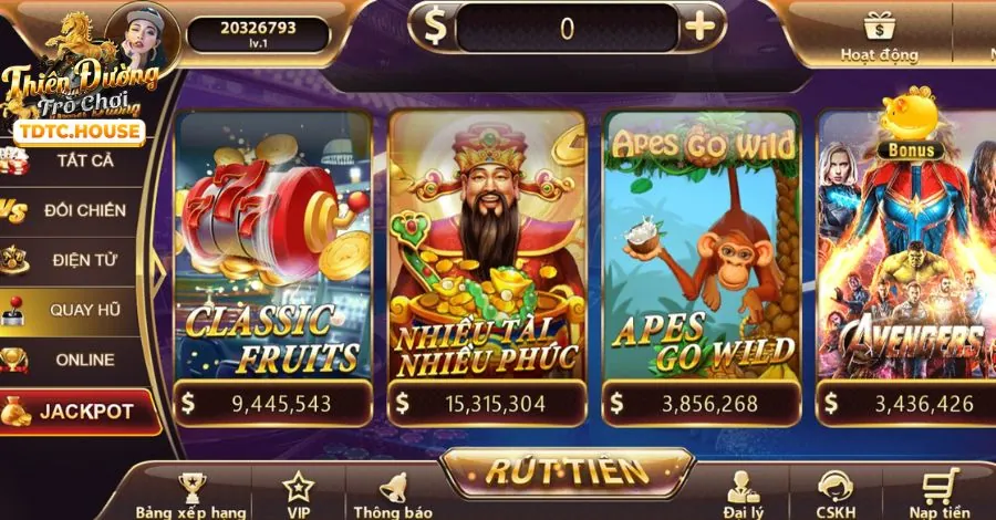 Màn hình slot game rực rỡ với biểu tượng tiền thưởng, hiệu ứng nổ hũ và jackpot lớn.